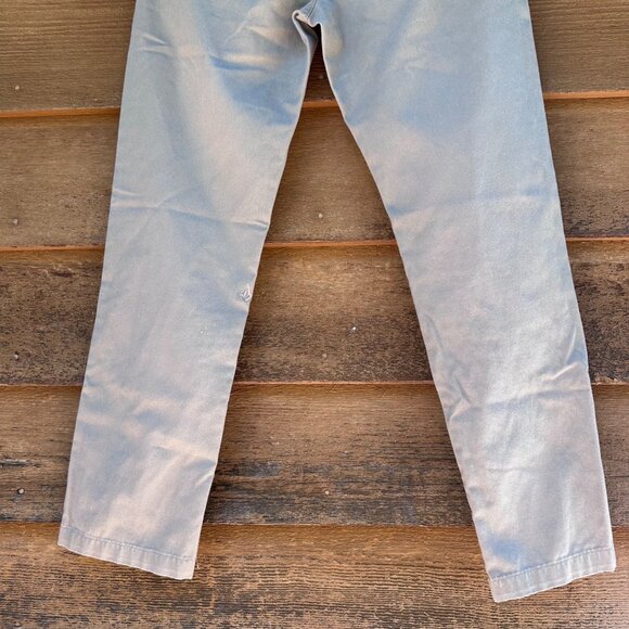Volcom Mens Khaki Chino Pants Size 28 Slim Fit Casual Wear Cotton Blend - Picture 10 of 12